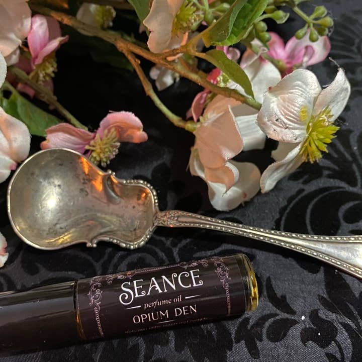 Seance – Großhandel Roll-on-Duft – Opiumhöhle (Weihrauch & Orangenblüte)15