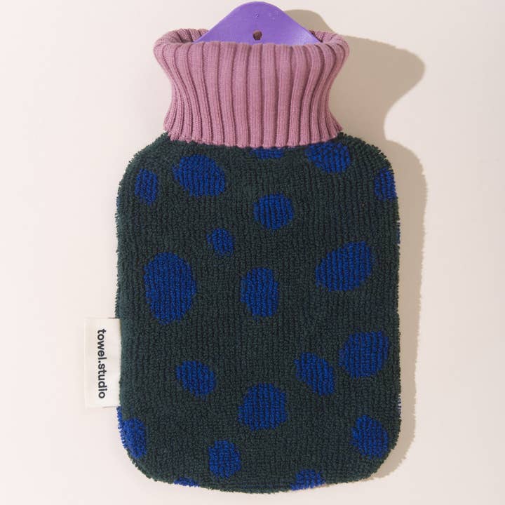 towel.studio - Wholesale Hot/Cold Compress - Pebbles Hot Water Bottle | Grapevine | Small (0.8 Liter)1
