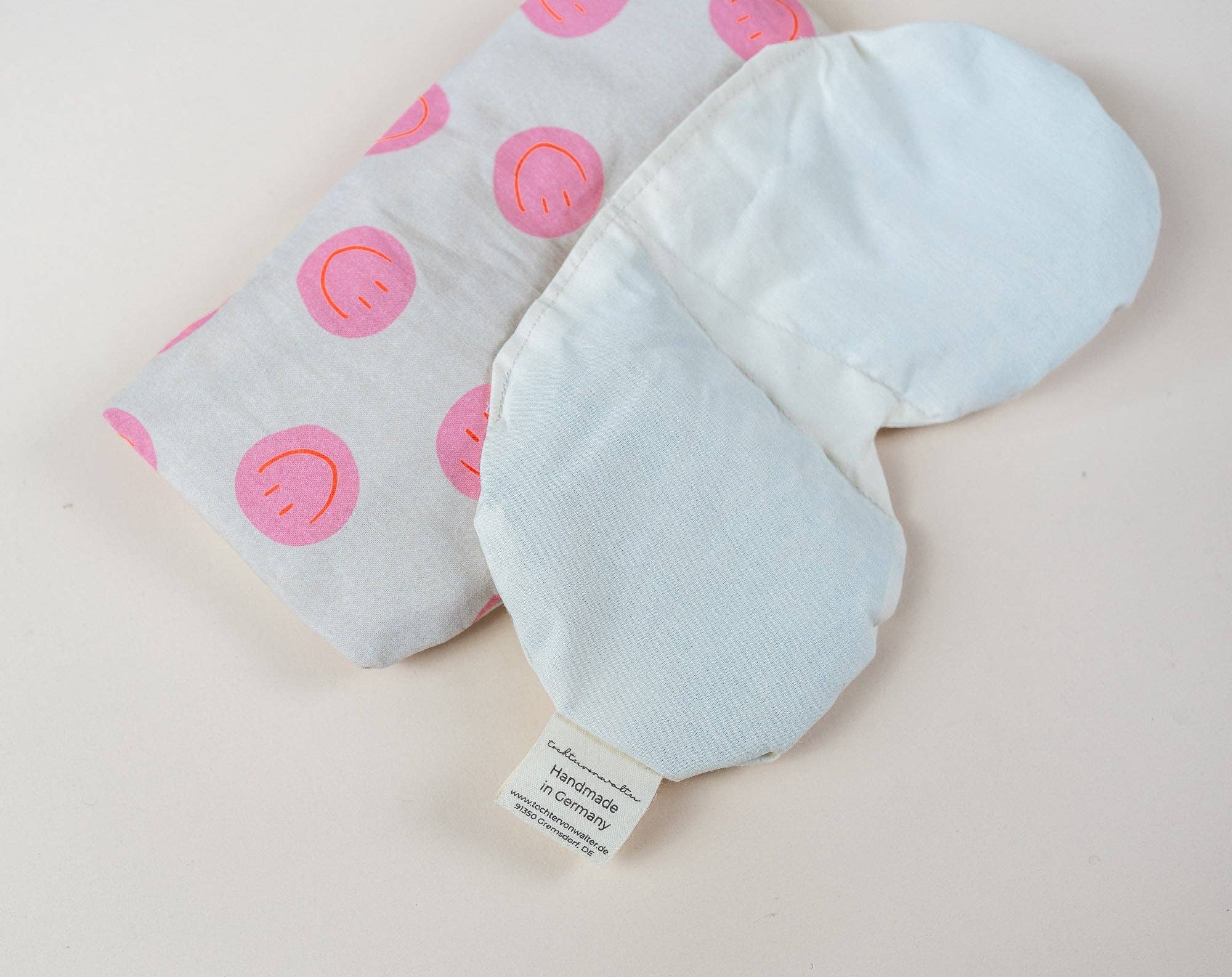 Tochter von Walter – Engroshandel Søvn-/øjenmaske – Yogaøjenpude med betræk (spelt og lavendel) Smiley Pink4