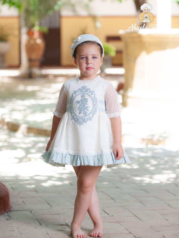 KLÄNNING för wholesale av Abuela Tata