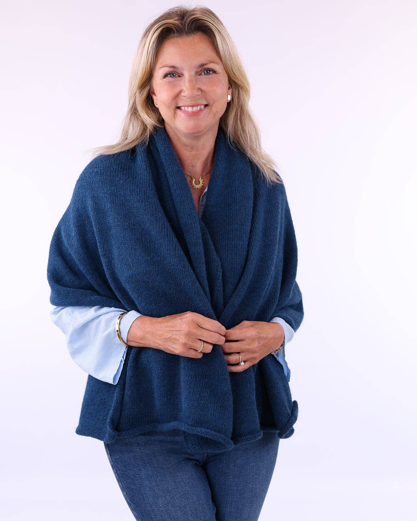 Cadenza Italy Ltd - Wholesale Poncho - Women's - Alpaca Blend Poncho11