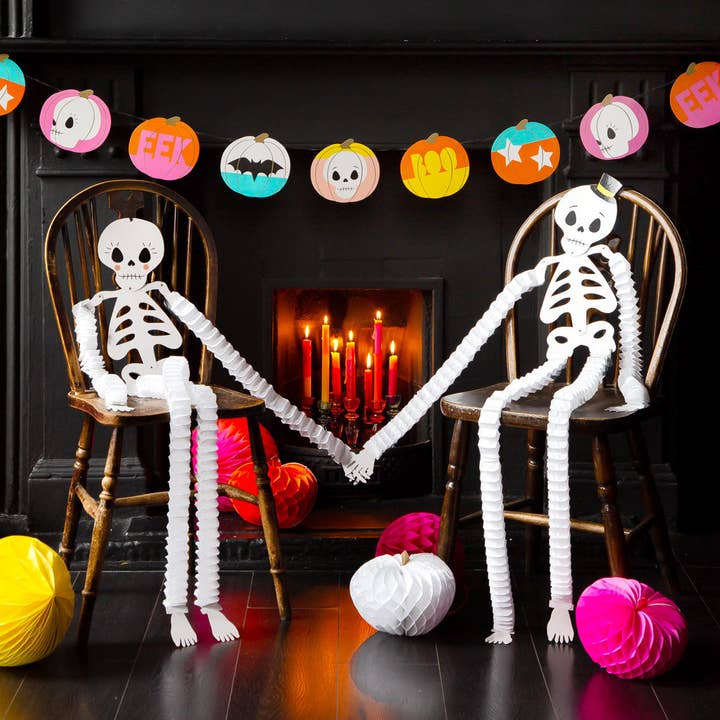 Talking Tables EU - Vente Décalcomanie – décorations de fête - Décorations squelettes d'Halloween | Paquet de 2 | Décor d'Halloween |4