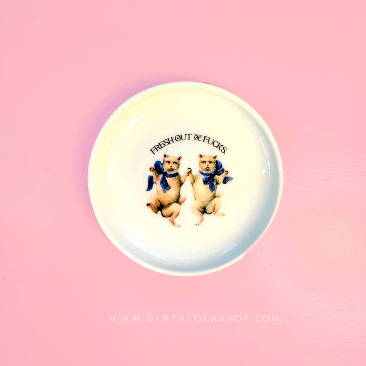 VASSOIO PORTAGIOIE "APPENA USCITO DALLE PALLE" GATTO per la vendita all'ingrosso da parte di Dirty Lola