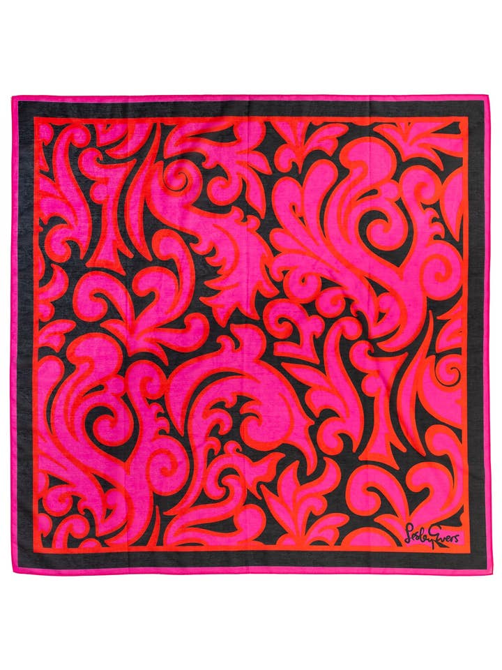 THEA scarf Filigree Pink for wholesale by Lesley Evers
