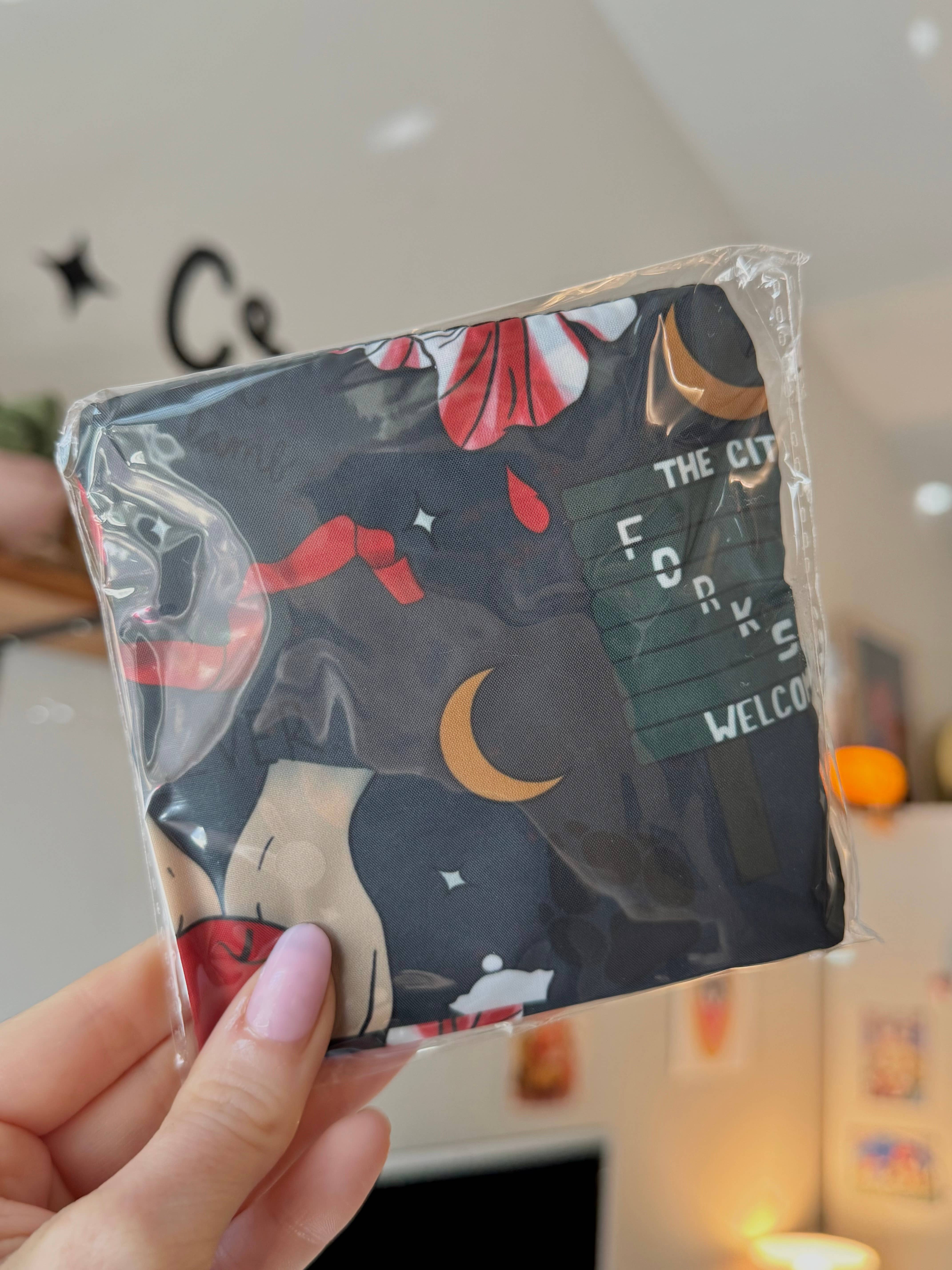 CrescentCatCo - Wholesale Grocery/Shopping Bag - Vampire Saga Bookish Reusable Shopping Bag, Fold Up Pouch1