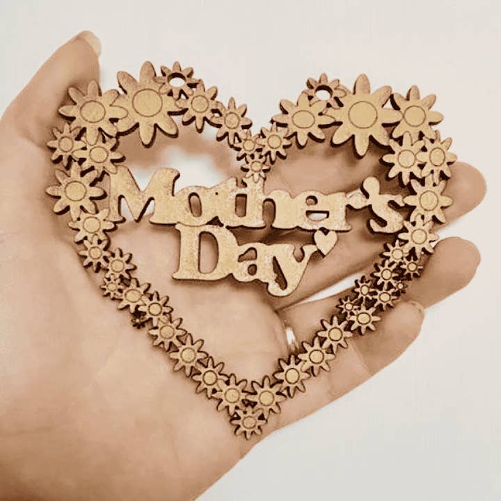 Ghirlanda per la festa della mamma - vuota per la vendita all'ingrosso da parte di Sophella Crafts
