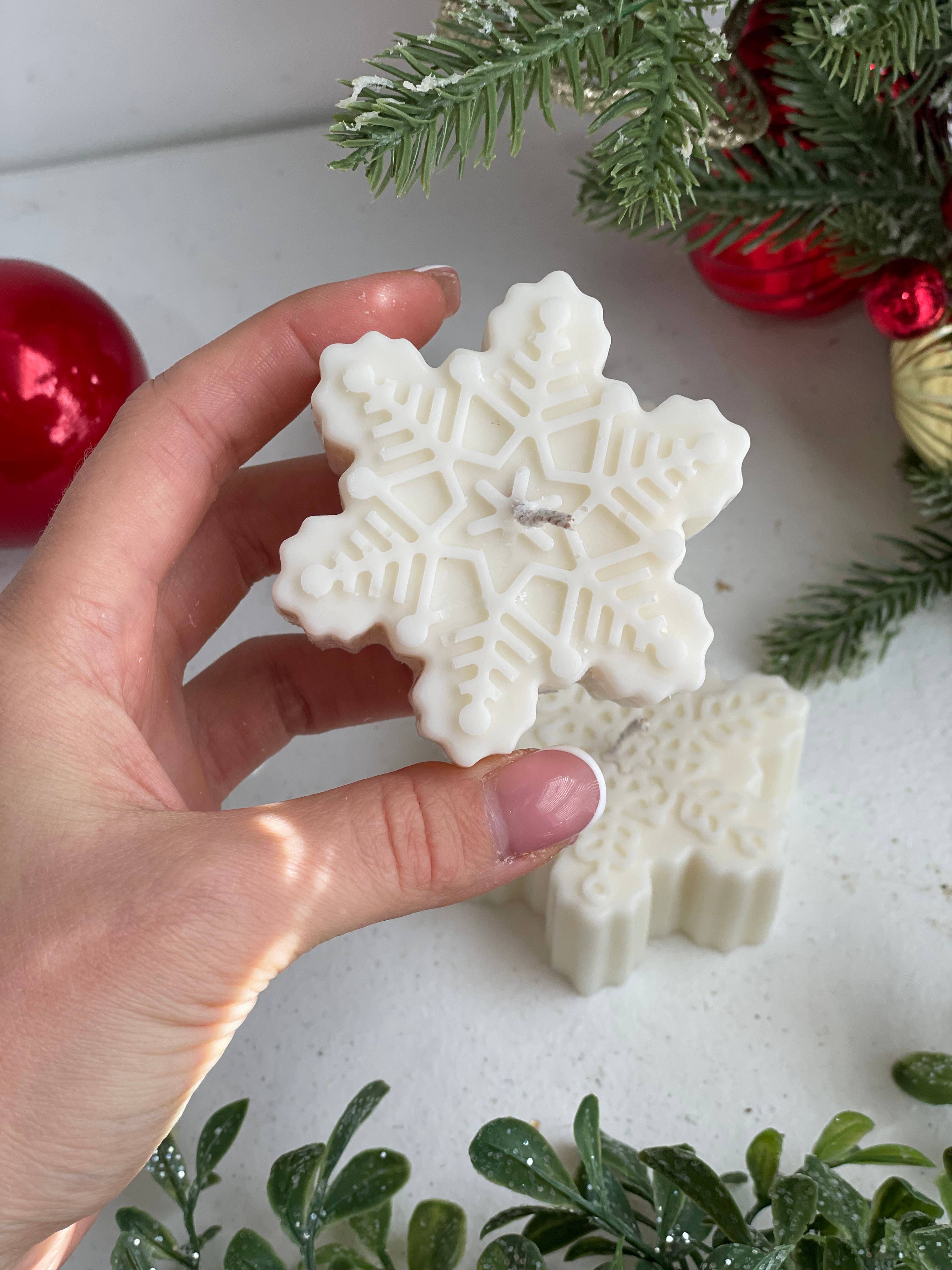 Akivodu Candles – wholesale Novelty candle – Christmas Snowflake Candle: Multiple Holiday Scents 3