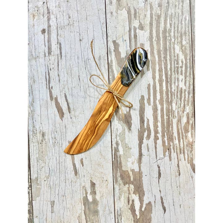 Nikita Fine Art LLC - Wholesale Cheese Spreader - Olive Wood spreader1