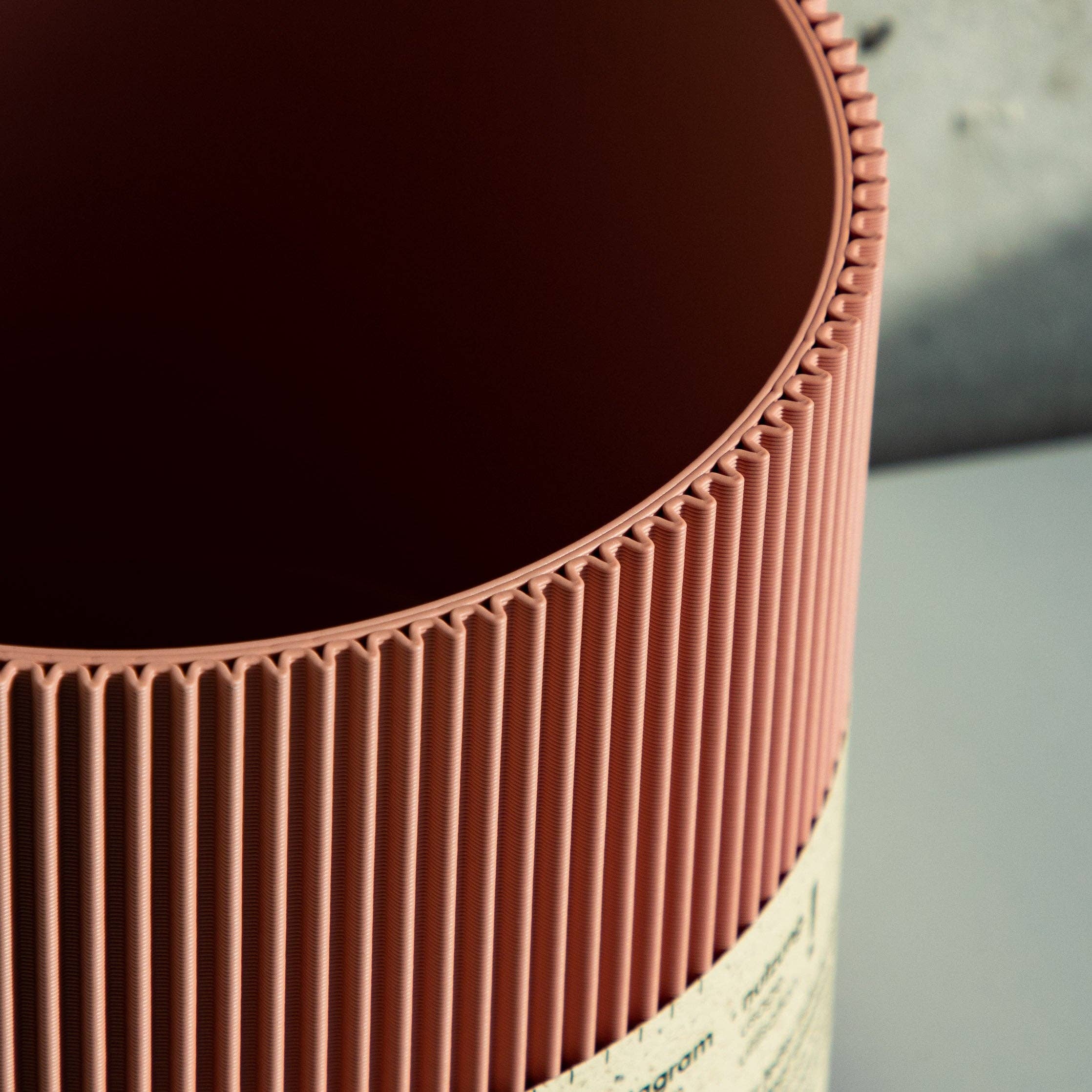 dennismaass. - Wholesale Plant Pot - GERADE - TOPF10