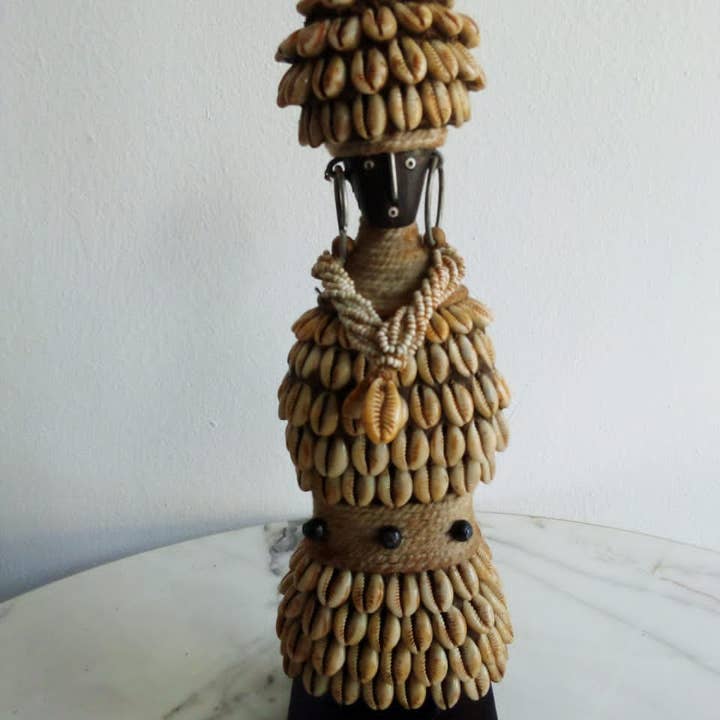 HOME DECOR FR - Wholesale Decorative Figurine - Couple of Namji dolls in cowries7