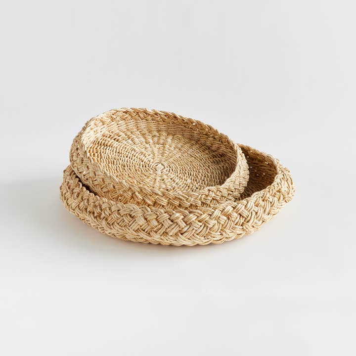 Napa Home & Garden - Wholesale Decoratief dienblad - Franse gevlochten ronde mandbakjes van Abaca