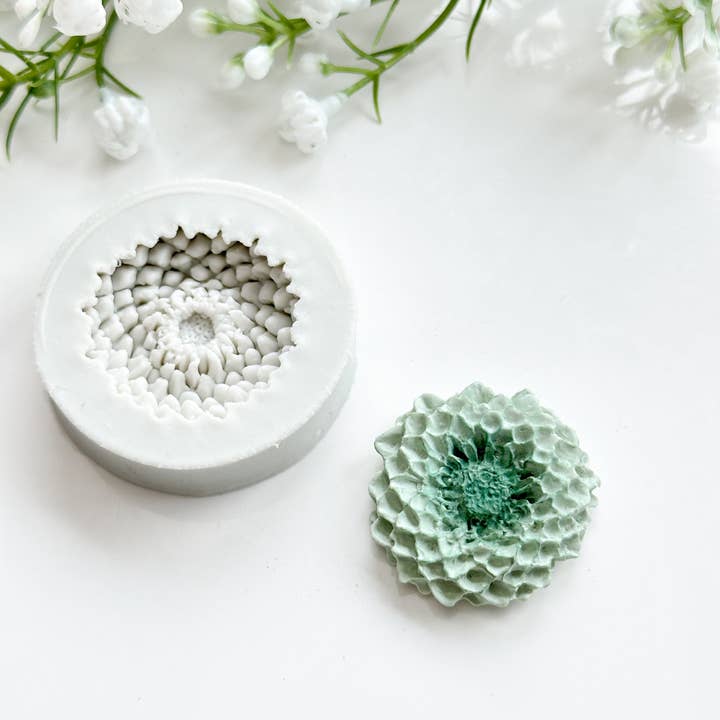 Tera Clay - Wholesale Craft Supplies - Dahlia Flower Silicone Mold for Polymer Clay