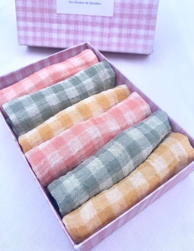 CHARMY - Wholesale Dinner & Cloth Napkin - Set of 6 pastel gingham fabric cocktail napkins made in France0