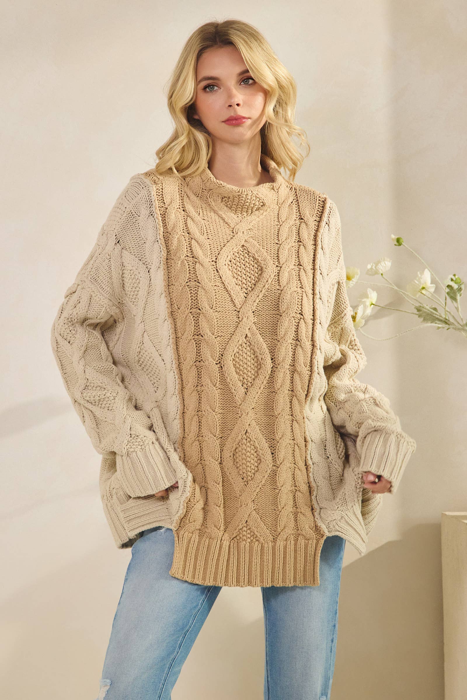 Tres Bien, Inc - Vente Pull tunique – femme - PULL À COL ROND EN MAILLE SURDIMENSIONNÉE IT-10061-DESIGN L/S9