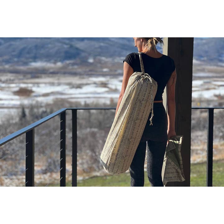 Verve Culture – Tapete de ioga por atacado – Tapete de Yoga com Estampa em Bloco 178 x 66 cm e Toalha2