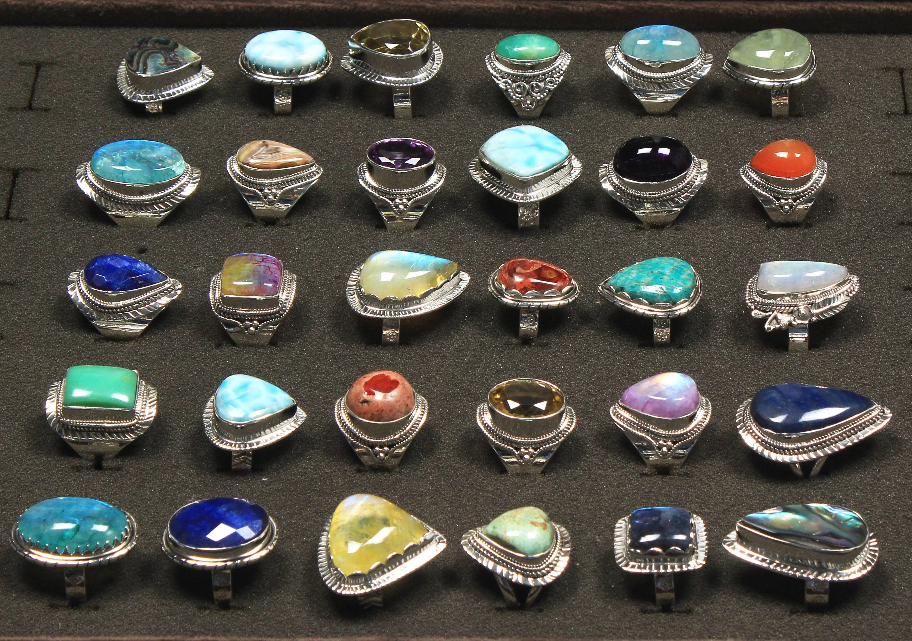 Handmade Jewels – Engroshandel Statementring – Naturlige Assorterede Multi Krystal Massivt 925 Sterling Sølv Ringe Til Kvinder, Engros Parti Til Masseudsalg3