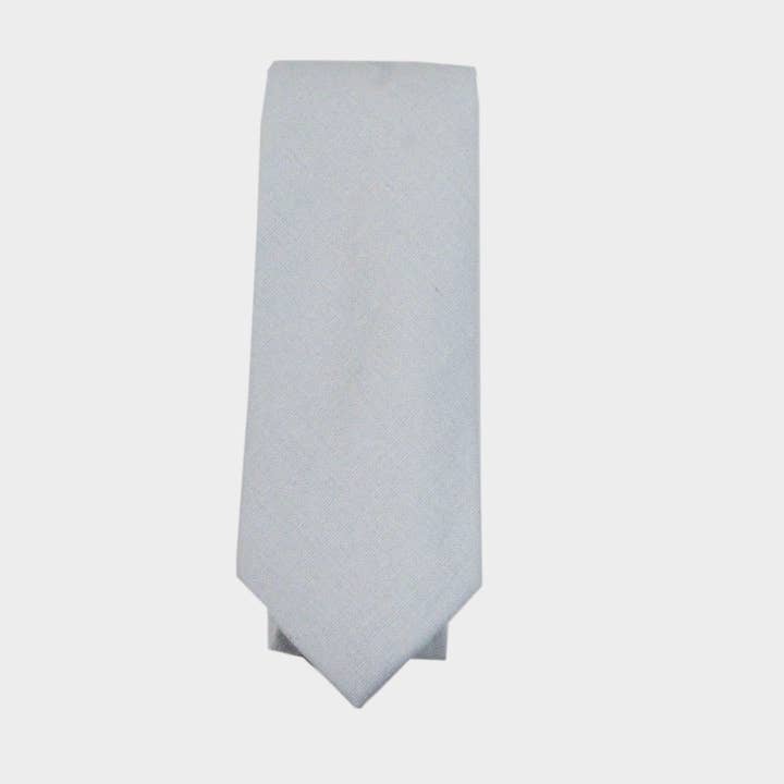 WHISPER || XL for wholesale by Frank & Buck