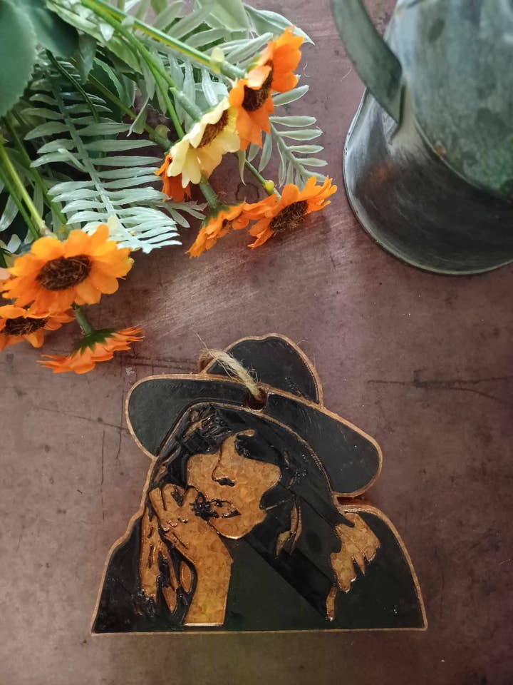 Cowgirl Freshie för wholesale av Southern Scents Fragrances, Inc.