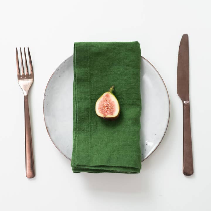 True Green Linen Napkins Set of 2 for wholesale by Linen Tales (We cover U.S. import duties)