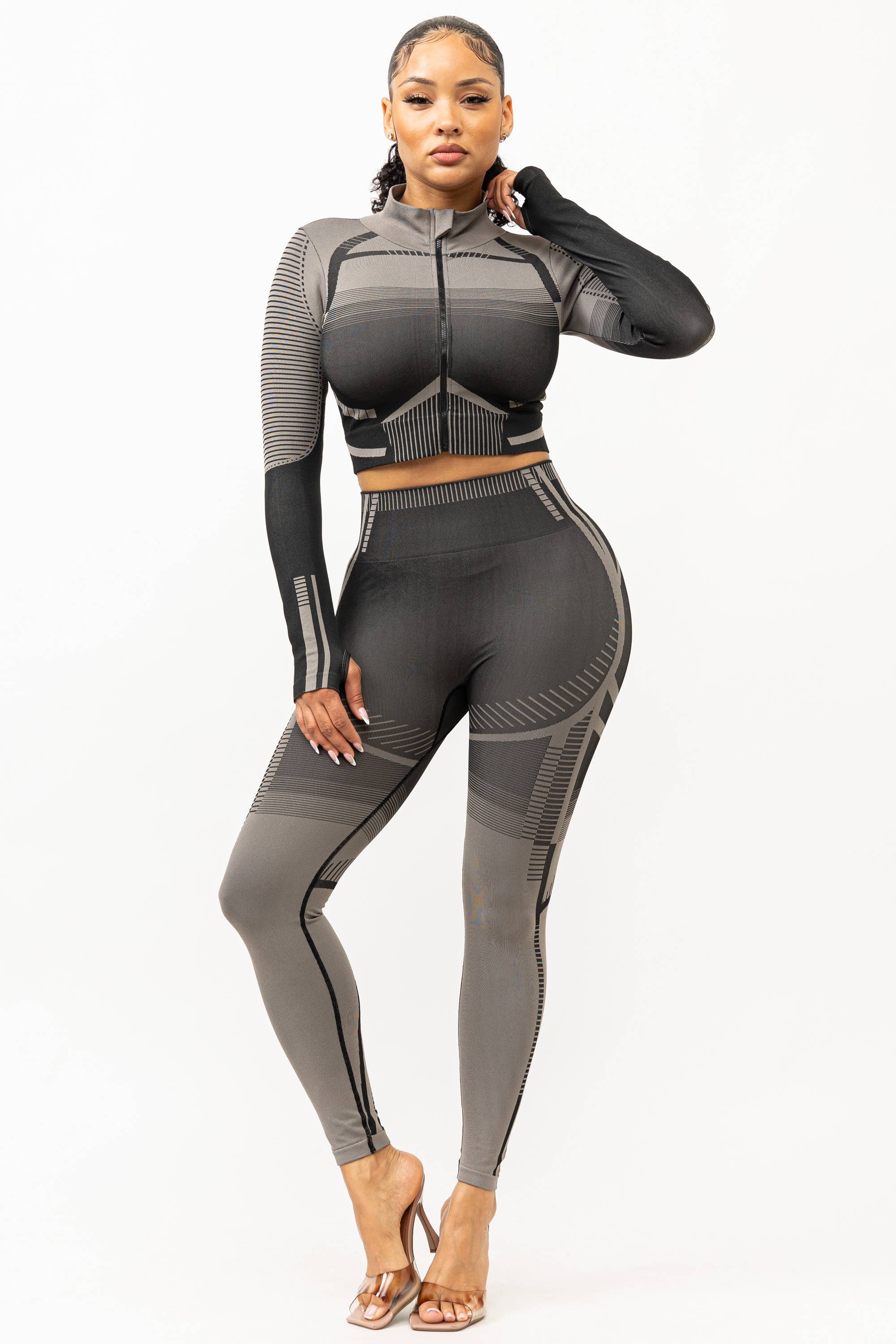 Boswell - Wholesale Activewear Set - Women's - SEAMLESS MOCK NECK TRACK SUIT SET6