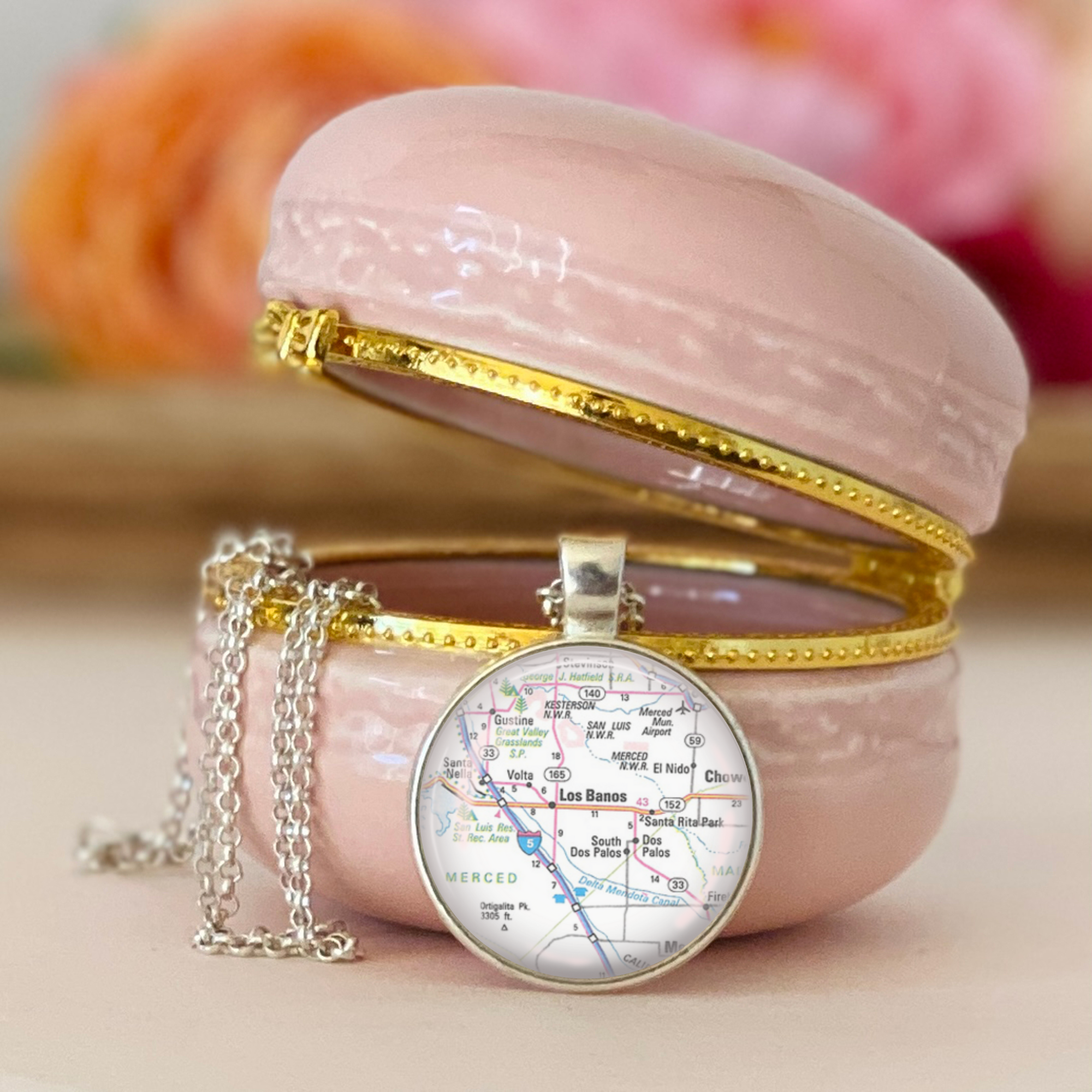 Whimsy Spirit Shop - Wholesale Pendant/Charm Necklace - Custom Map Necklace - U.S. City of your choice4