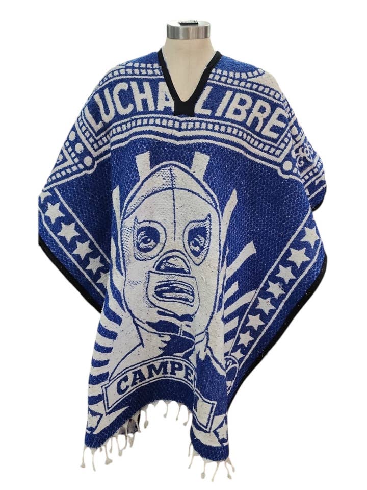 Poncho mexicain El Santo unisexe pour la vente par Cielito Lindo