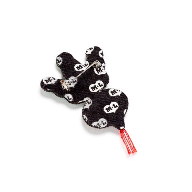 Macon & Lesquoy - Wholesale Brooch - Hand embroidered brooch - Beetroot2