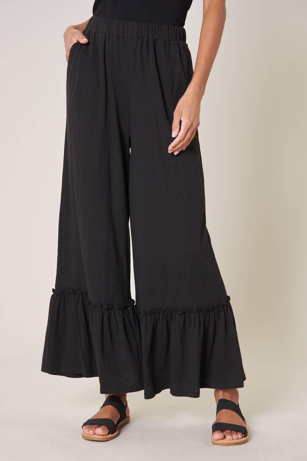 Sugarlips - Vente Pantalon – femme - Pantalon en coton tricoté à jambes larges avec volants Ryder18