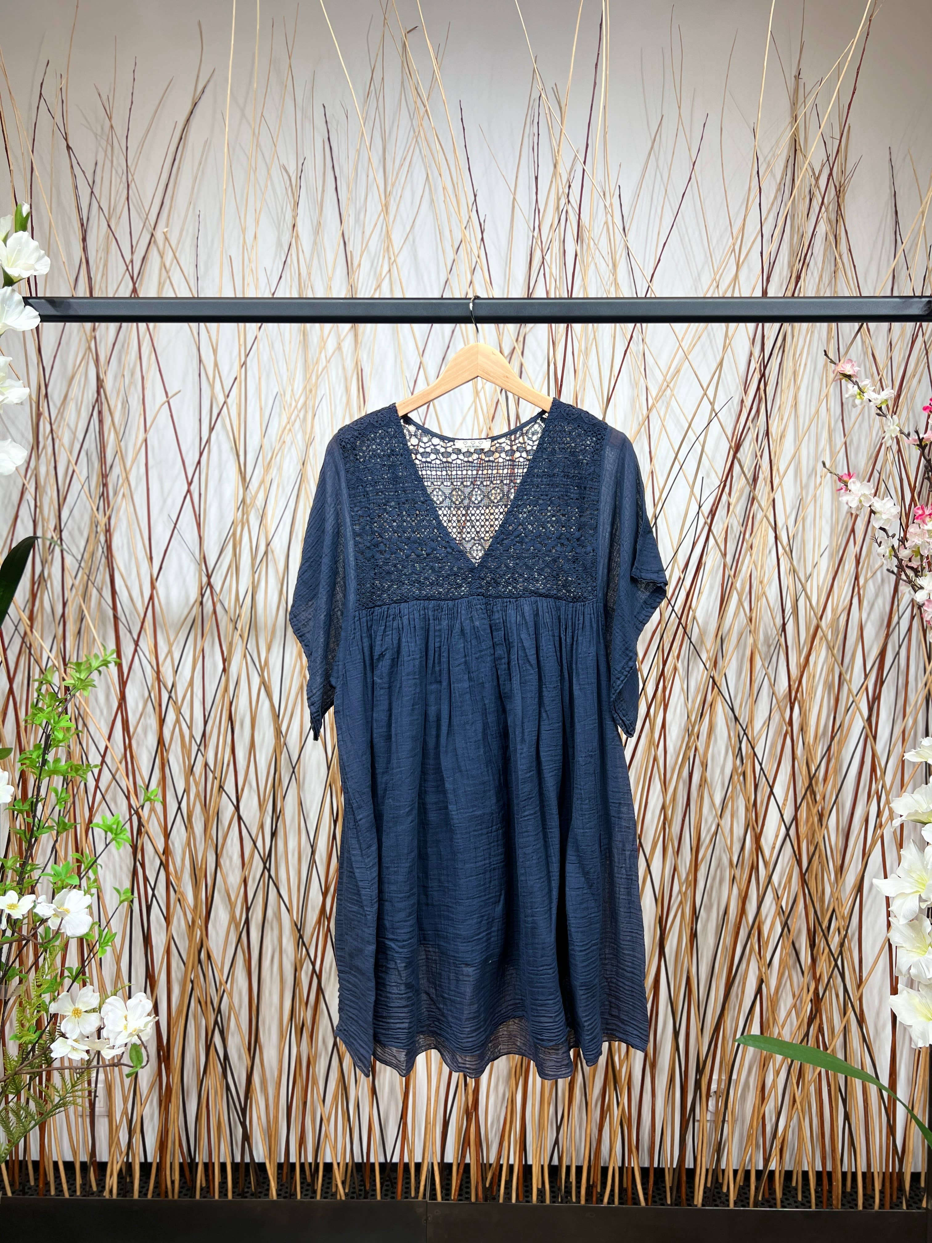 L'Emotion - Wholesale Dress - Women's - 100% Cotton V-Neck Lace Top Short Dress3