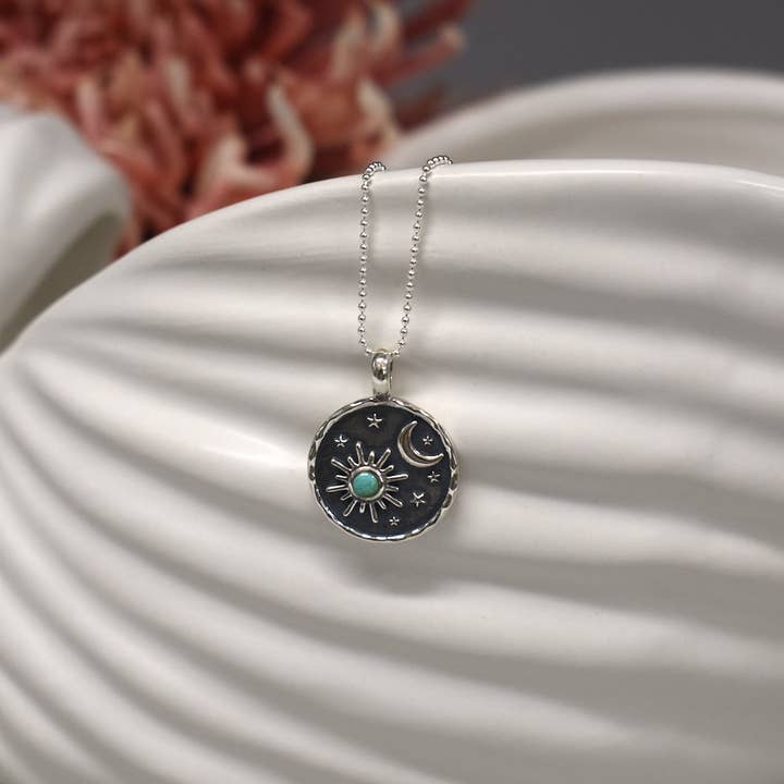 Pendentif céleste turquoise Zora pour la vente par Kali Ma Designs - Sterling Silver Jewellery