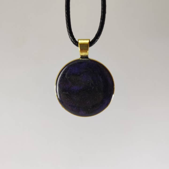 Resinartesania – Großhandel Kette mit Anhänger/Charm – Volcano Medaille Anhänger C0049