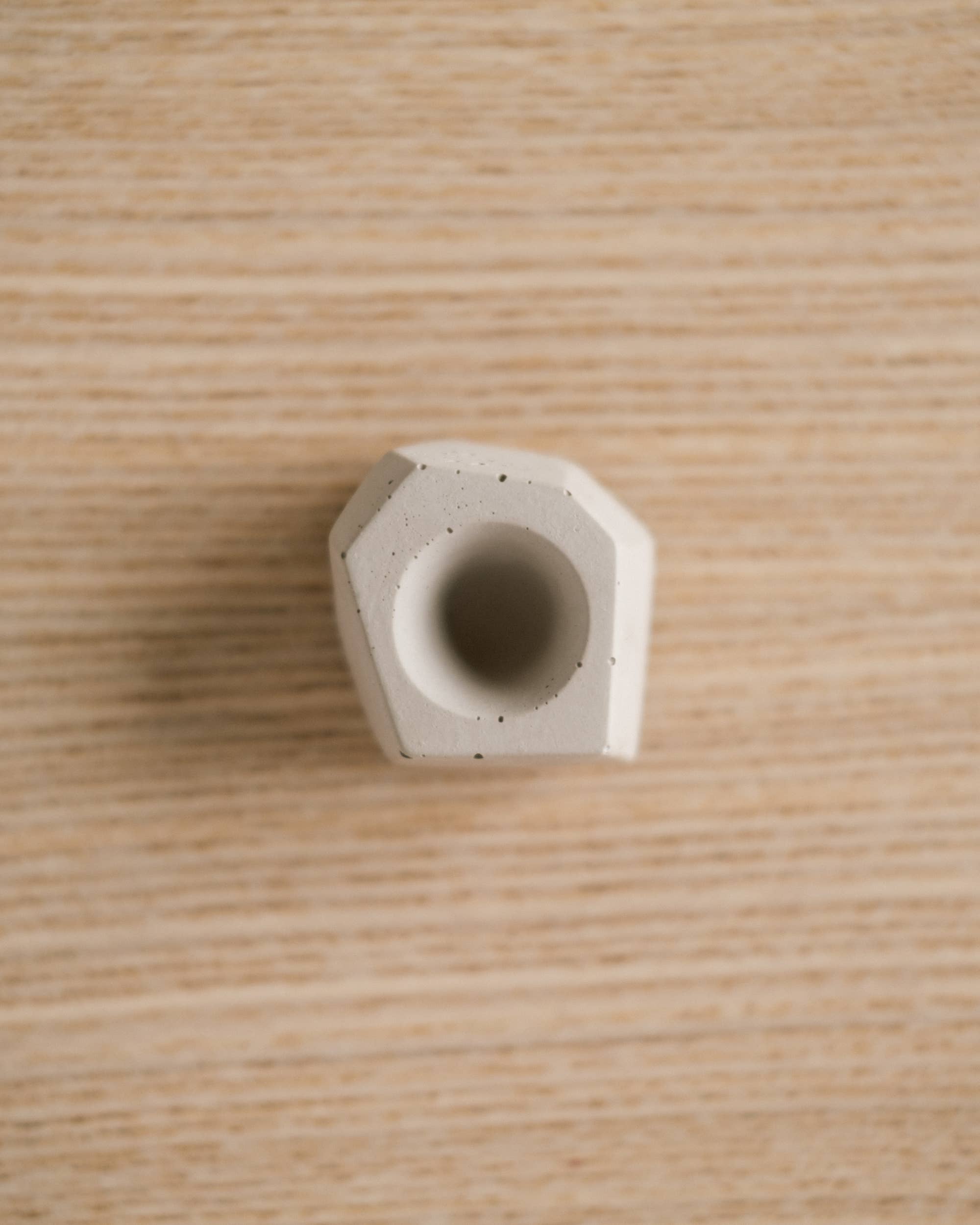 Concrete Days - Wholesale Plant Pot - Tiny Geo Airplant Holder2