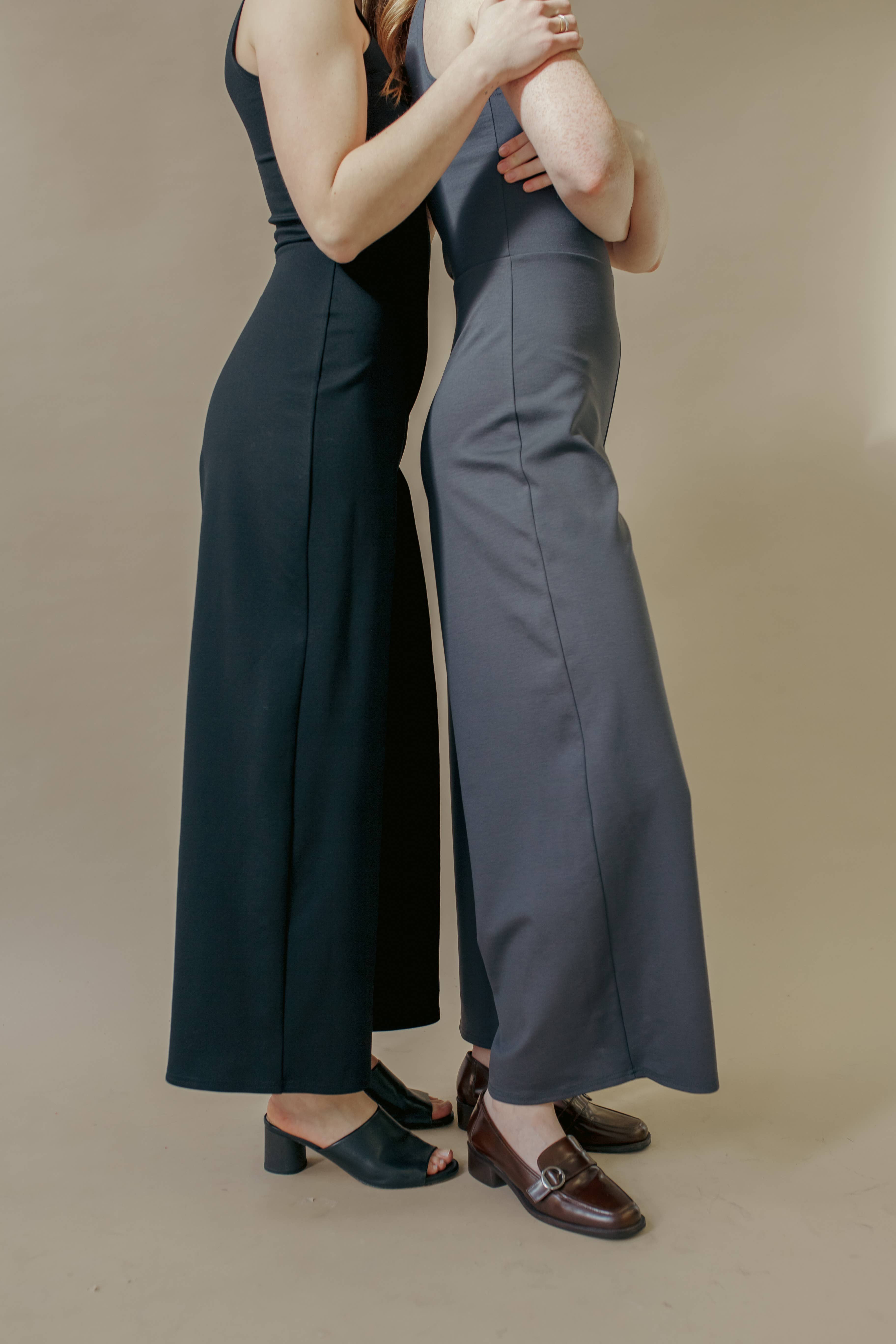 VIKTORIA&VIKTOR - Wholesale Jumpsuit - Dames - JERSEY VIOLA jumpsuit met uitsparing8