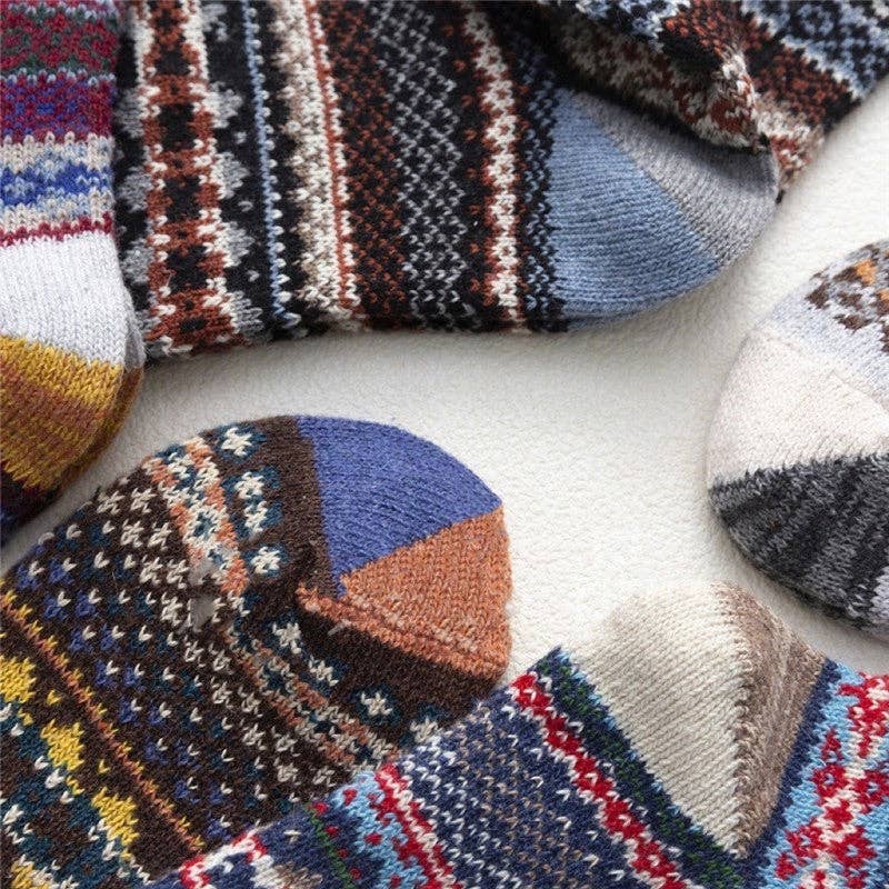 HETZELFDE ALS DE FOTO Gestreepte Ademend Casual Zachte Slijtvast Sokken (Een Set Van Vijf Paar) voor groothandel op Faire5