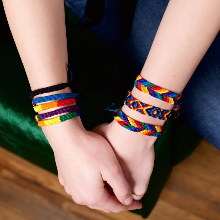 Lucia's Imports - Wholesale Woven/Braided Bracelet - Rainbow San Antonio Bracelet