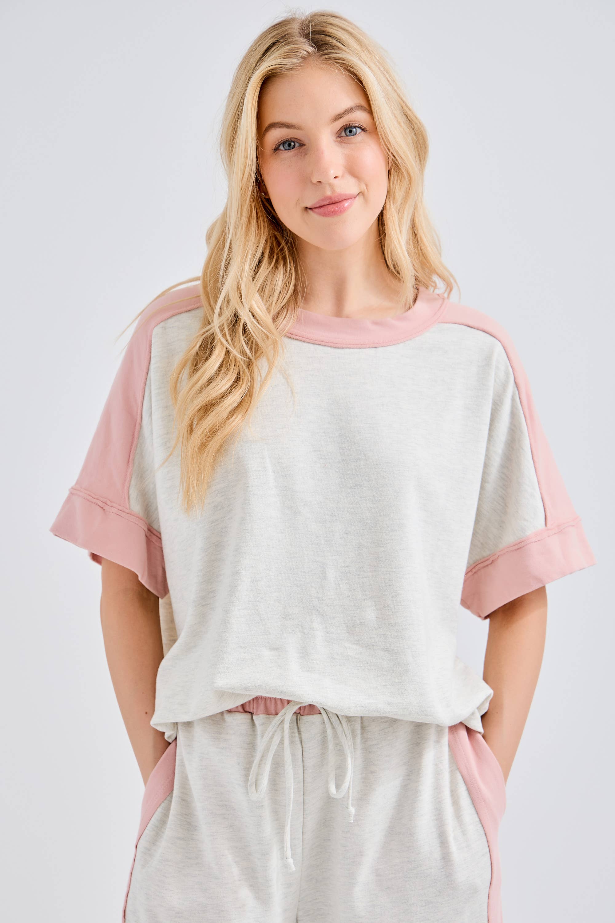 J.Her – wholesale T-shirt – women's – Washed Contrast Side Spring Top HT637413