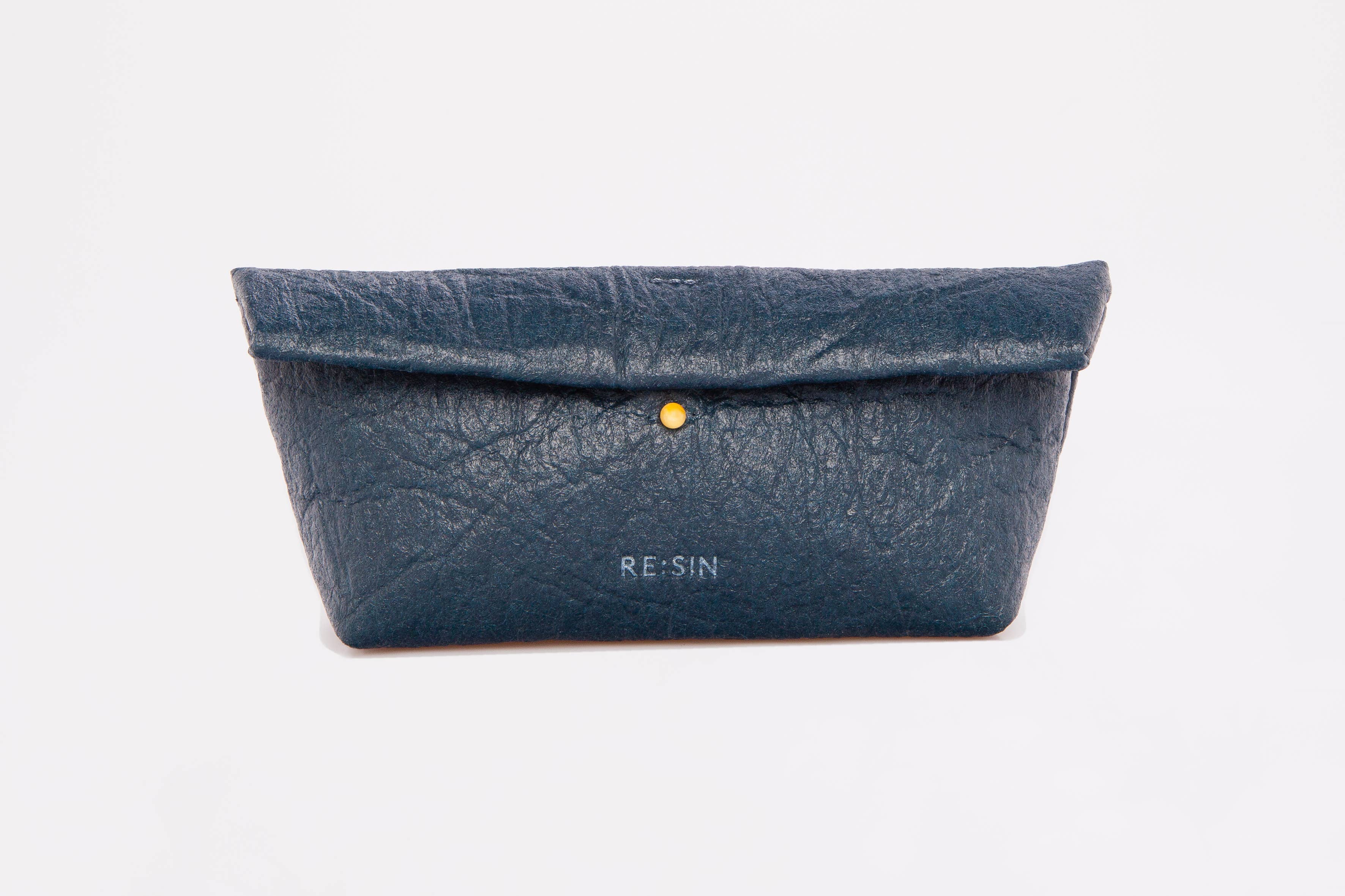 RE:SIN - Wholesale Eyeglasses - Women's - Thaumas - eyewear2