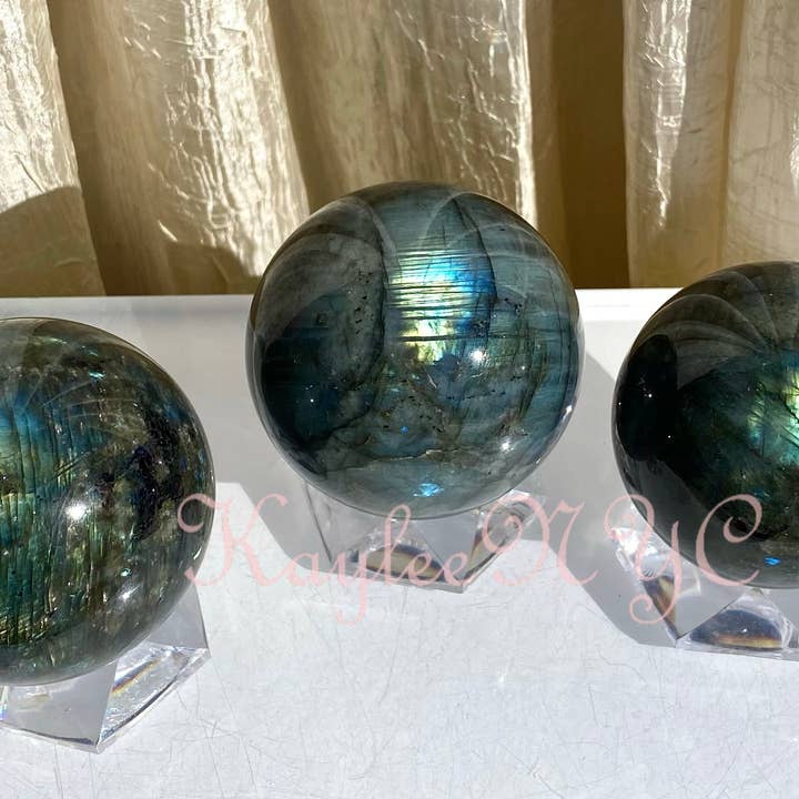 KayleeNYC - Wholesale Spiritual Stone/Crystal - 3-5 Pcs Natural Labradorite Sphere Crystal Ball Nice Quality