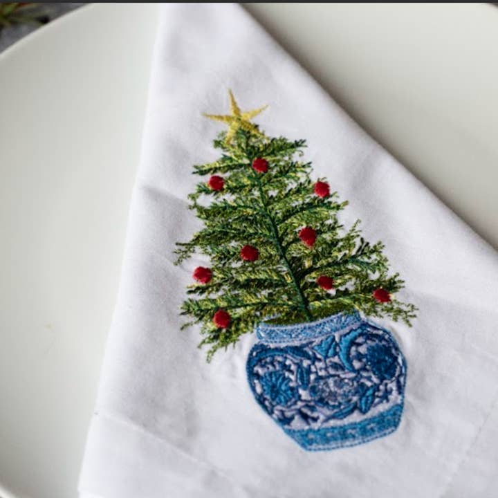 The Lion Rock Press - Wholesale Dinner & Cloth Napkin - 100% COTTON NAPKIN 4PC SET: Embroidered Christmas Chinoiserie3