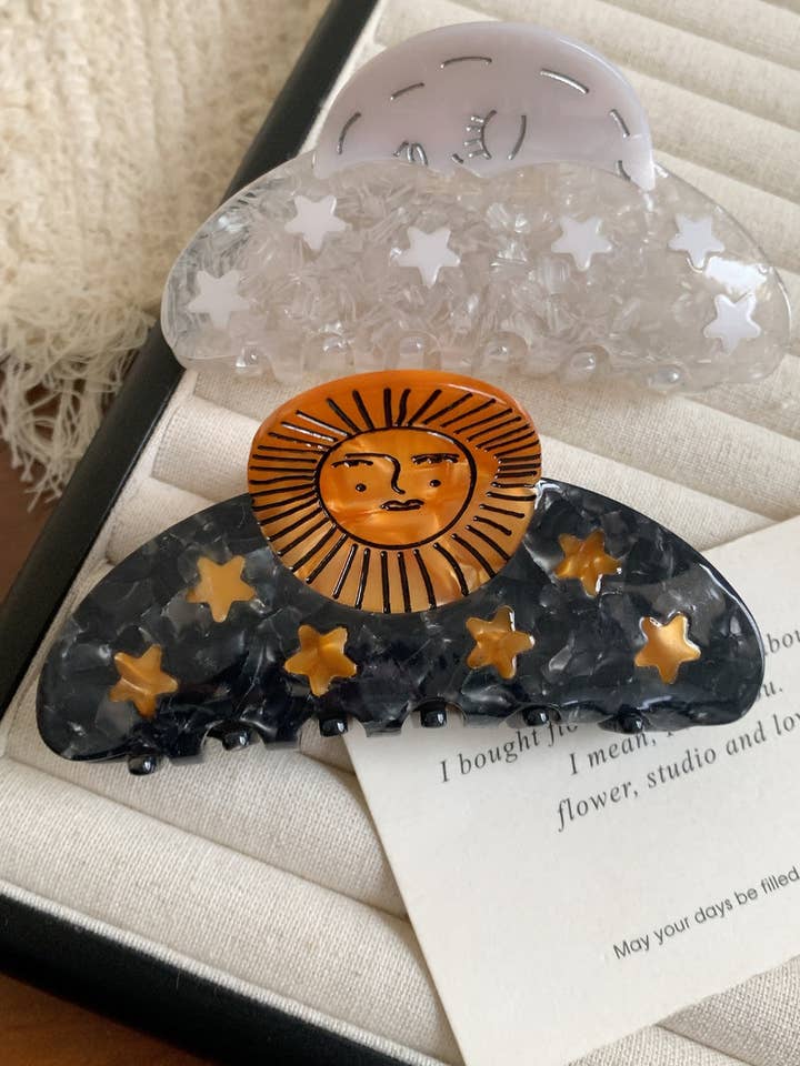 Sunflower Pentagram Claw Clip DPJC2 for wholesale by Dipped Shop