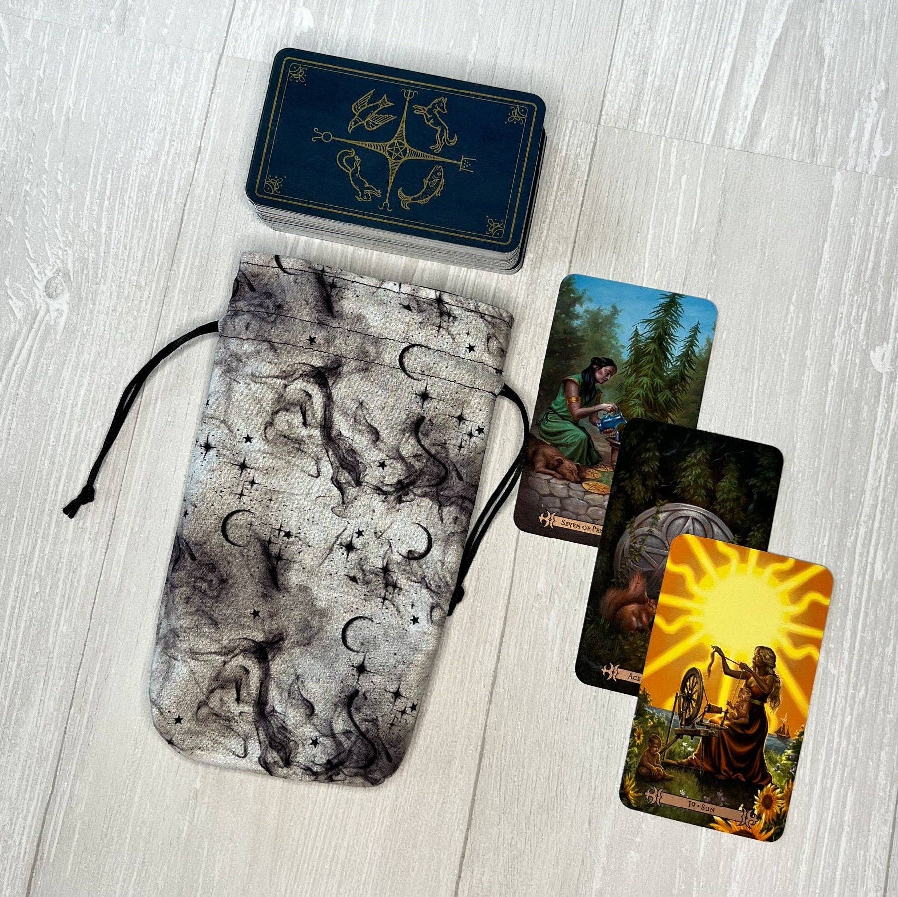 Threads of Tarot - Wholesale Pouch - Women's - Moon Tarot Card Bag2