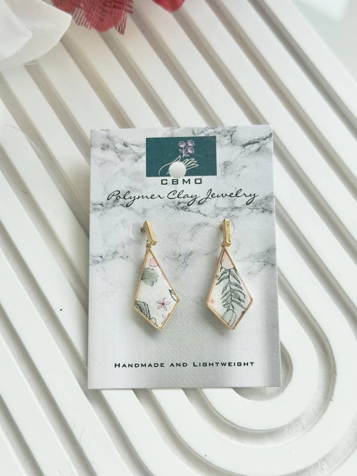 Feuille de transfert Dangles pour la vente par ClaybyMO