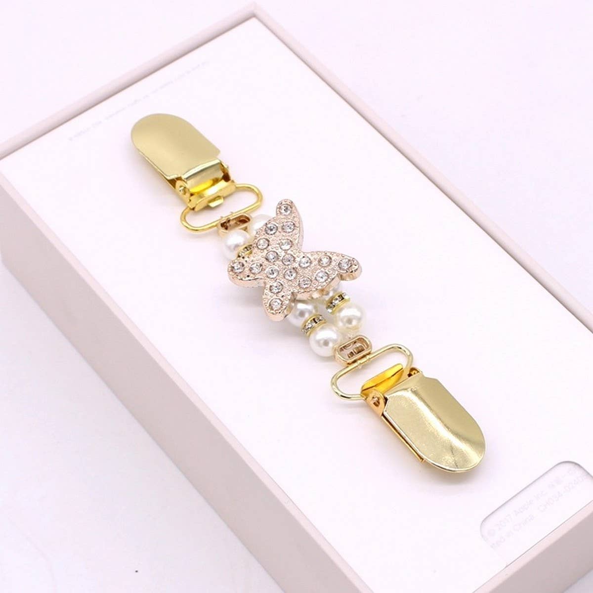 ACCITY - Wholesale Scarf Clip - Women's - POPULAR HIGH-GRADE PEARL SWEATER CLIP SHAWL CLIP_CWMM22070