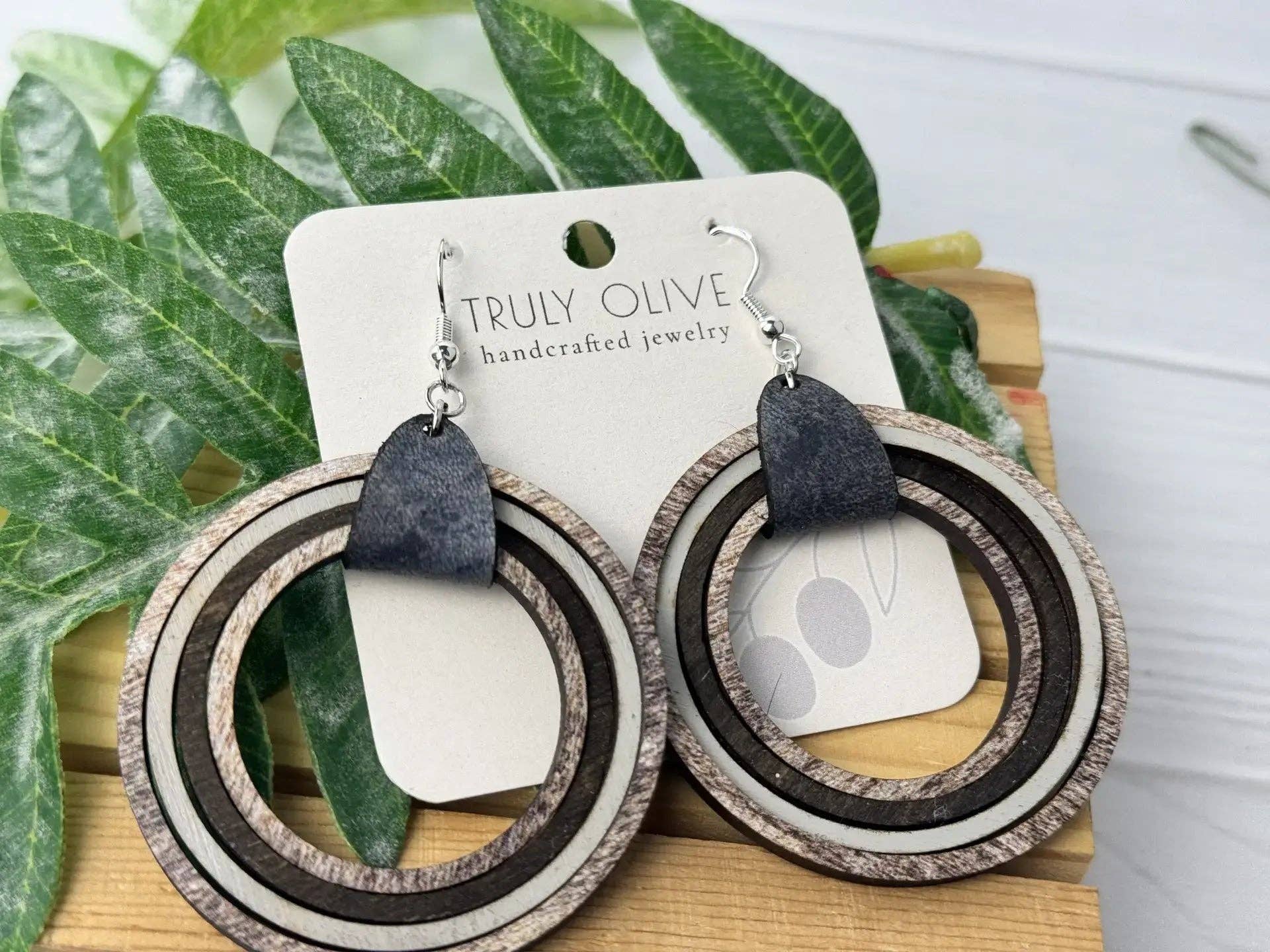 Truly Olive - Vente Boucles d'oreilles pendantes - Boucles d'oreilles créoles bohèmes en bois4