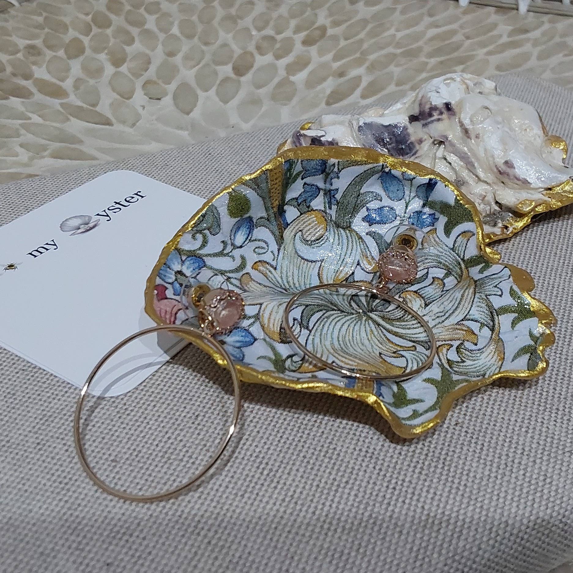 Bee my Oyster - Wholesale Sieradenschaaltje - Nieuwe William Morris Golden Lily oesterschelp sieradenschaal2