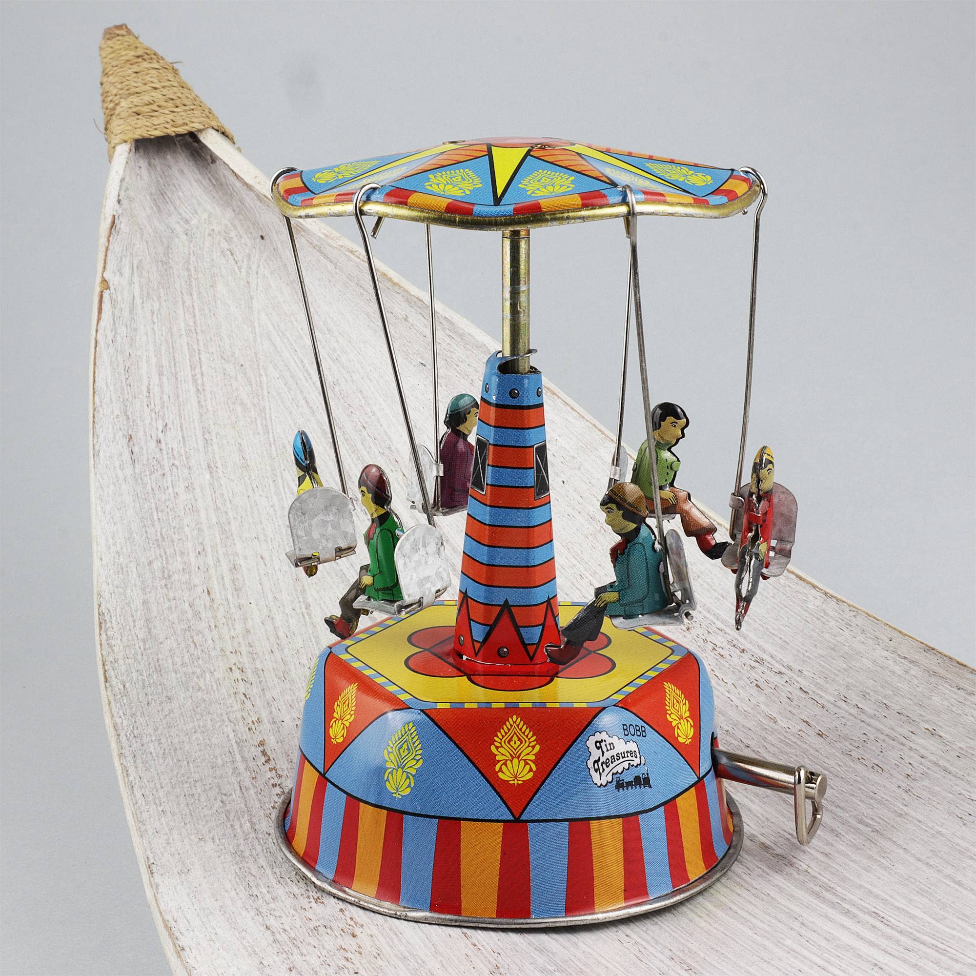 Tribal Trade GmbH - Wholesale Decorative Figurine - Tin toy carousel music 02 La vie en rose music box6