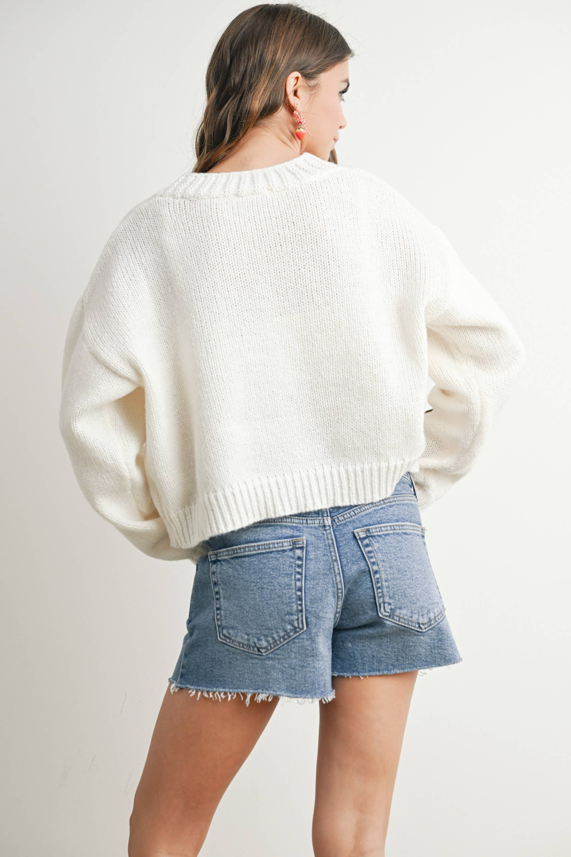 BUTTERMELON – Großhandel Strickjacke – Damen – Kurzer Cardigan mit Erdbeerstickerei - BMC760929