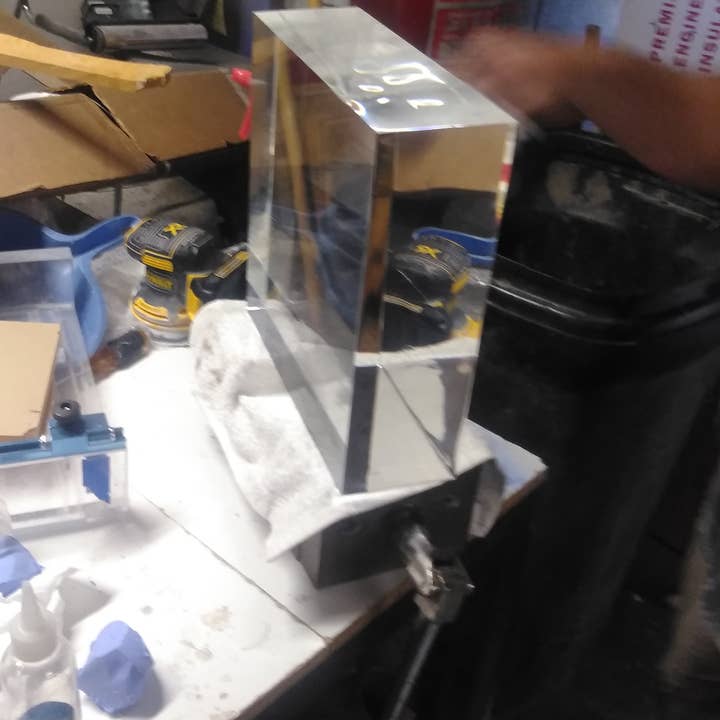 Plasticmart - Wholesale Decorative Tabletop Object - 1.00" Clear Acrylic/Lucite Blocks and Bases all sizes10