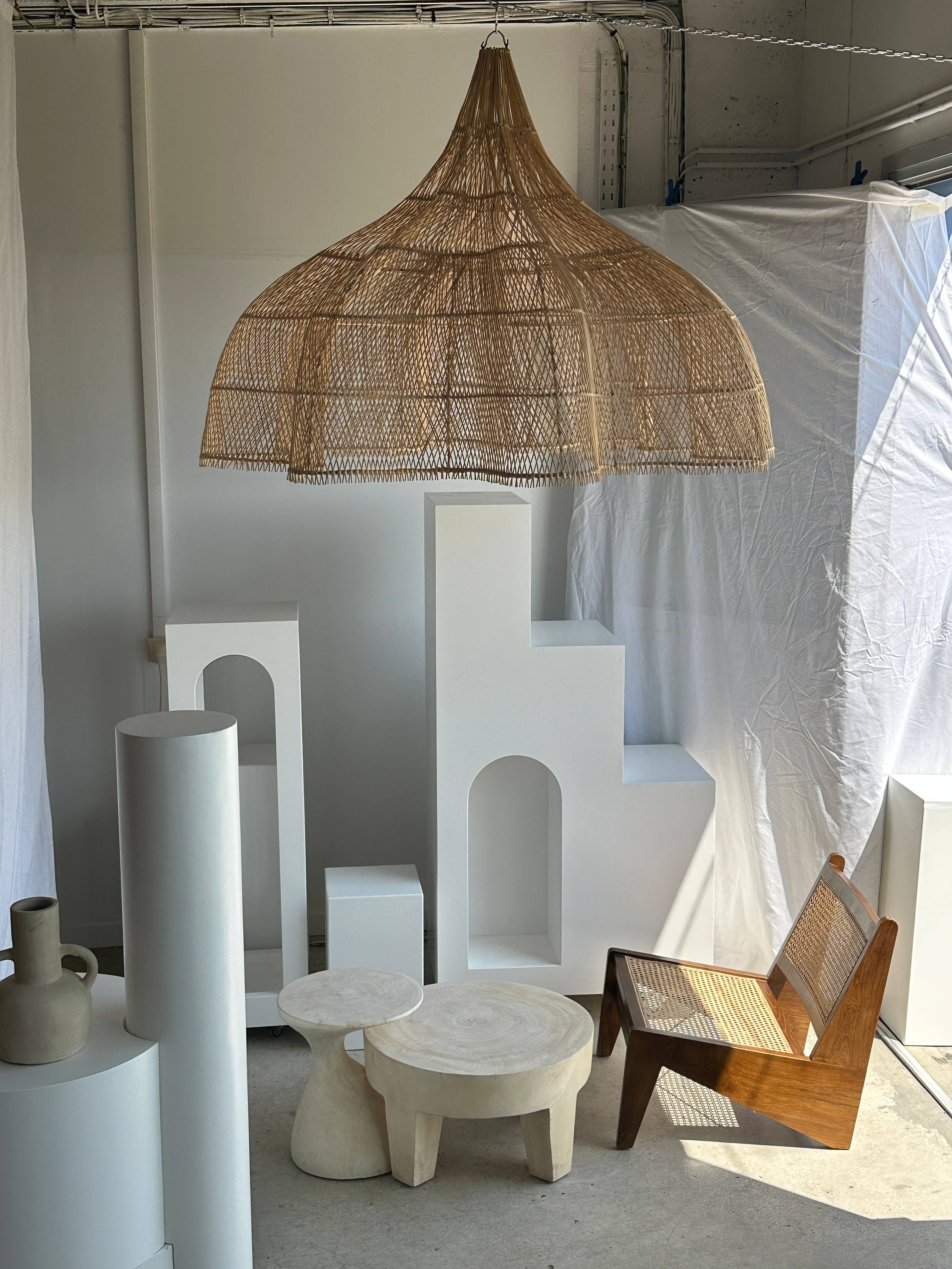 Office Objets - Wholesale Chandelier/Hanging Light - Immense rattan suspension in the shape of a flower, tulip, corolla H:1m; D:1m5043