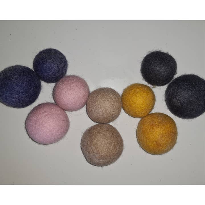 herzundhund – wholesale Hundboll - Hund – Hållbar fillboll av ekologisk nyull - Basic-Ball uni